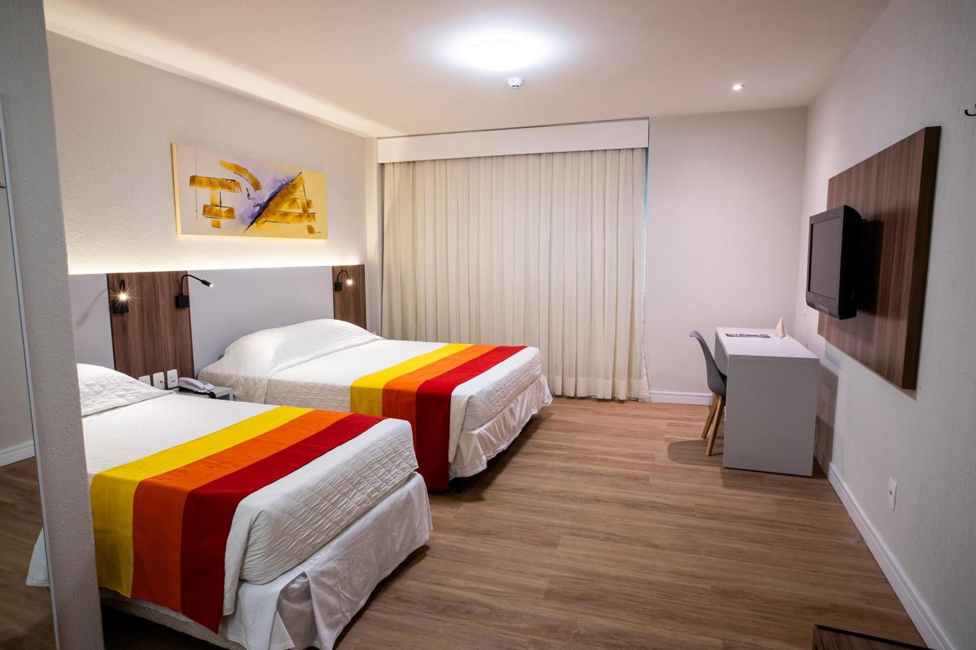 Centro 4*